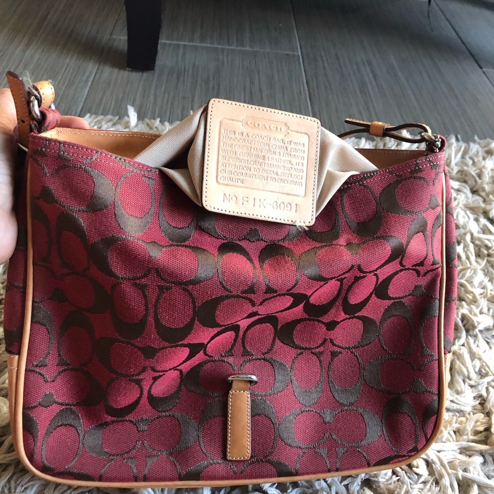 Authentic Coach hobo